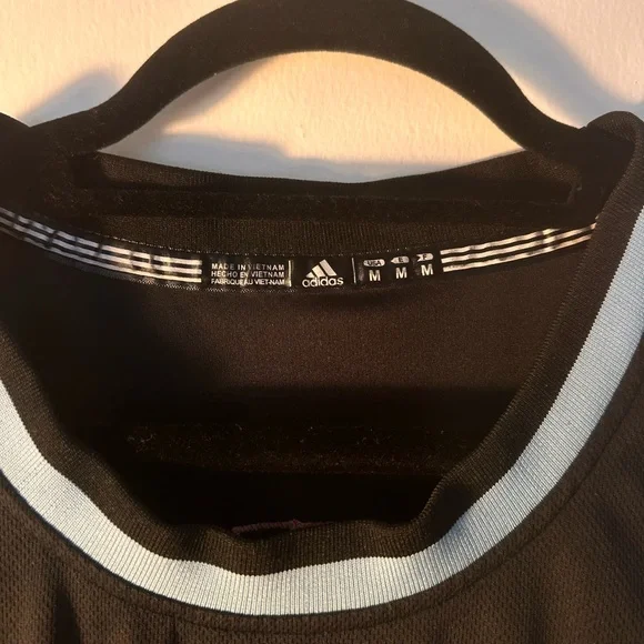 Vintage Kyrie Irving Cavaliers Hardwood Classics Jersey (Adidas, Size M) - Picture 4 of 5